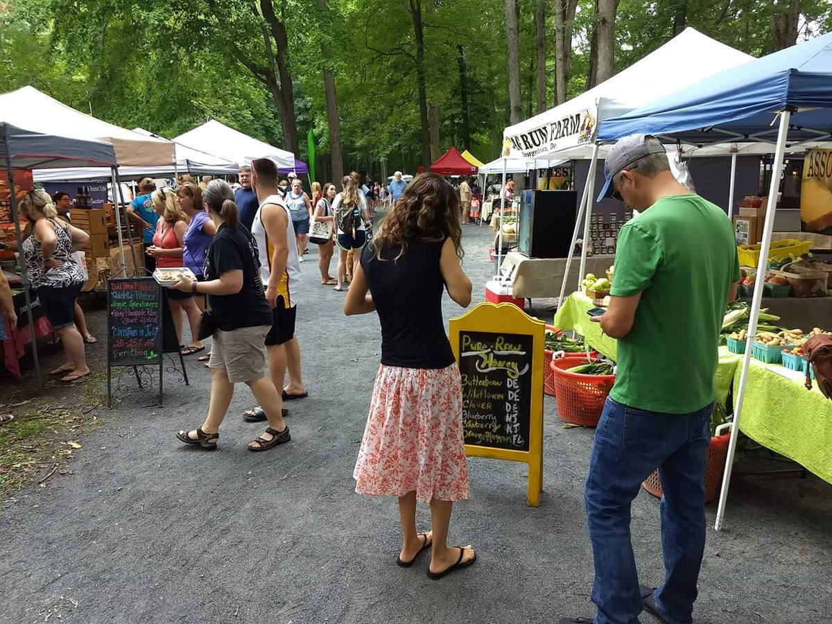 DeniseSawyerTV's tweet image. It was a busy morning at the marketplace! Folks enjoyed live music performed on two stages, a guided market tour with the Worcester County Health Department and lots of fun activities for everyone. 
#loveMdmarkets #OceanPinesMd #BeachandBeyond #OceanCityMd #PinesPride