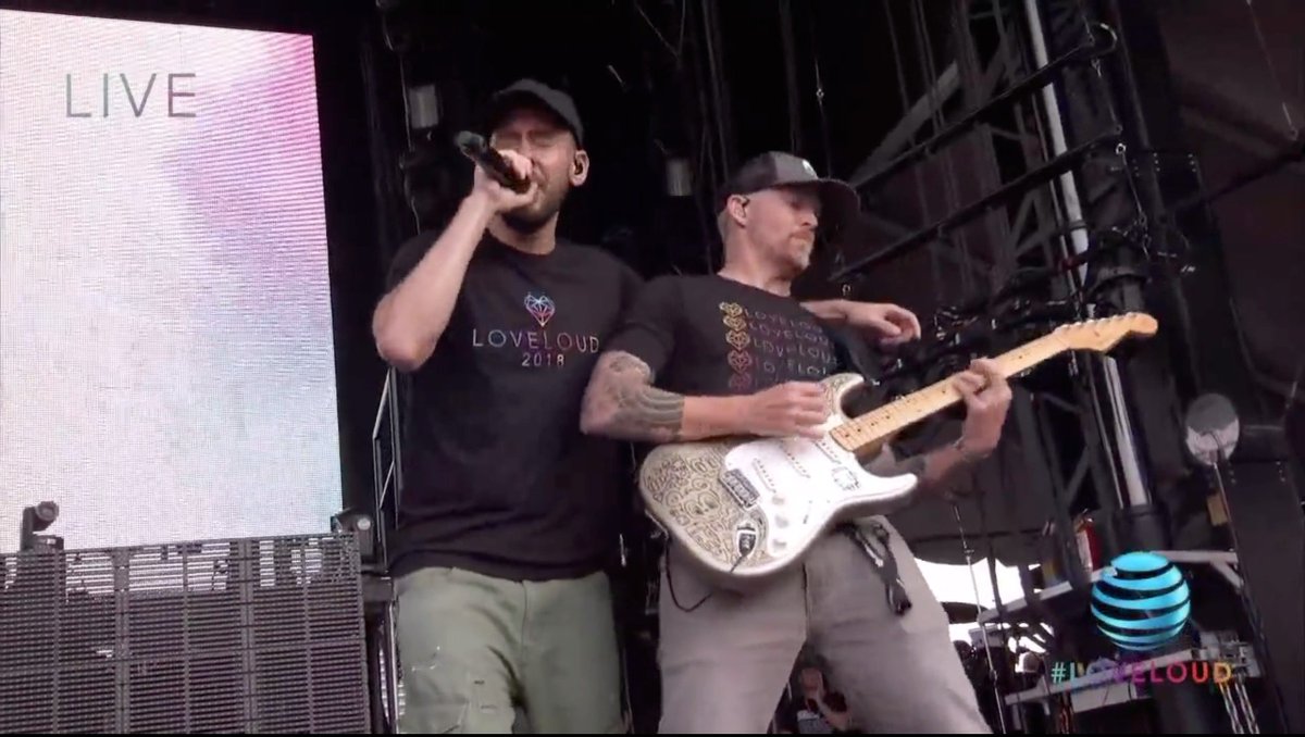 LPLive's tweet photo. Dave rocking out with Mike! #LOVELOUD https://t.co/un7pIsw5ew