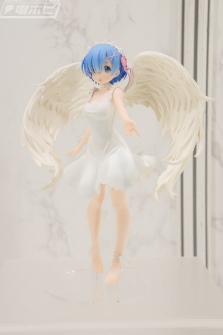 desculpa o palavrão mas puta que pariu olha essa que linda