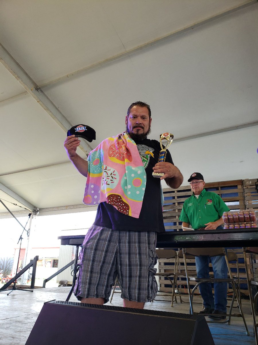 Da_Disposal's tweet photo. First place at the Porter County Fair in Valparasio IN. 24 thick cake cinnamon donuts in 4 minutes and apple cider to wash it down with. #DaGarbageDisposal #Donuts #BrandonClark #ManvFood #ManvsFood #Food #EatingContest #DonutContest #PorterCountyFair #Valparasio #Indiana #Fair https://t.co/jvODzAXFmC