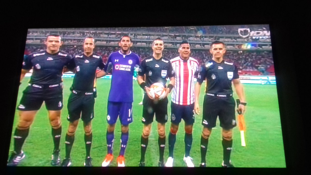 Anagina17's tweet photo. Dale @Cruz_Azul_FC que hoy Ganamos !! πππβ½ππππ
#ConTodo
#EhhhAzul https://t.co/tTEMpxcbUF