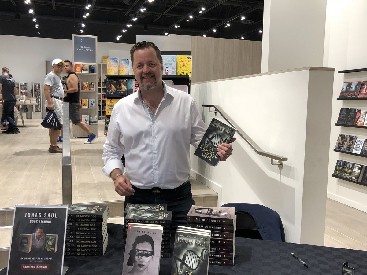 Faye_E_Arcand's tweet photo. Book signing in Kelowna with #JonasSaul #TheImmortalGene #TheFutureIsWritten https://t.co/rFONWmFk8k
