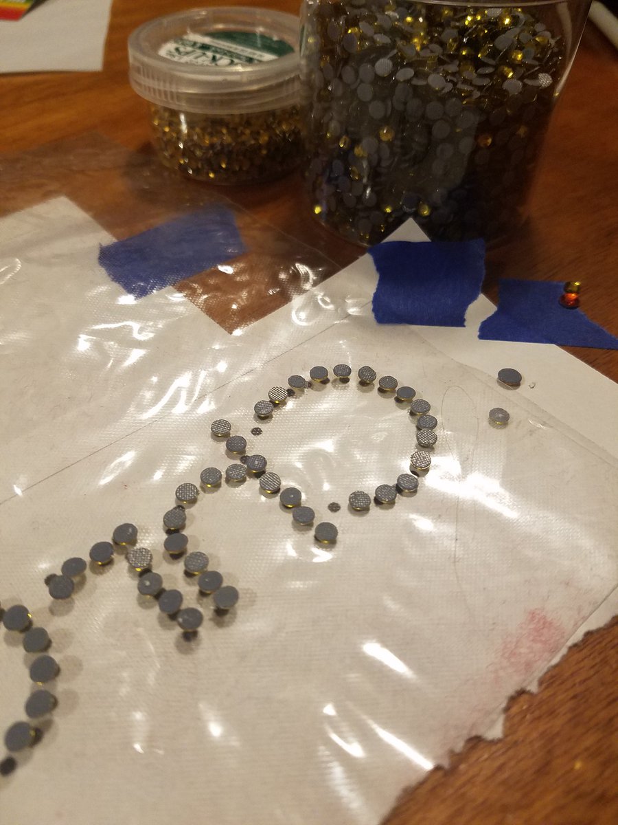 Artwithmrsn's tweet photo. Bling it on! @Techgoddesscamp #campnames #TheArtsMatter #artwithalyssa #daycamp #itssteamnotstem  #Ineededabreakfromadulting https://t.co/1MxLYk3ar3