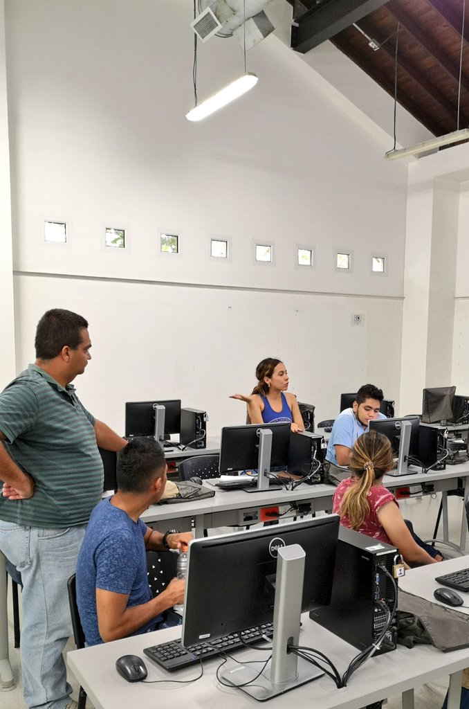 Mangle_Blanco's tweet image. Last meeting and workshop in @udea_uraba, branch campus, with students from oceanographic engineering. Training on @openstreetmap @hotosm #humanitarianmapping and #mapillary by peers from @youthmappers @UdeA

Tasks accomplished! Back home
