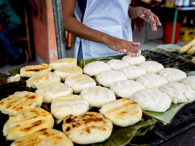 CNTraveler's tweet photo. The world's best cities for street food https://t.co/Ng0S5CaPzx https://t.co/V0EIZwuZYr