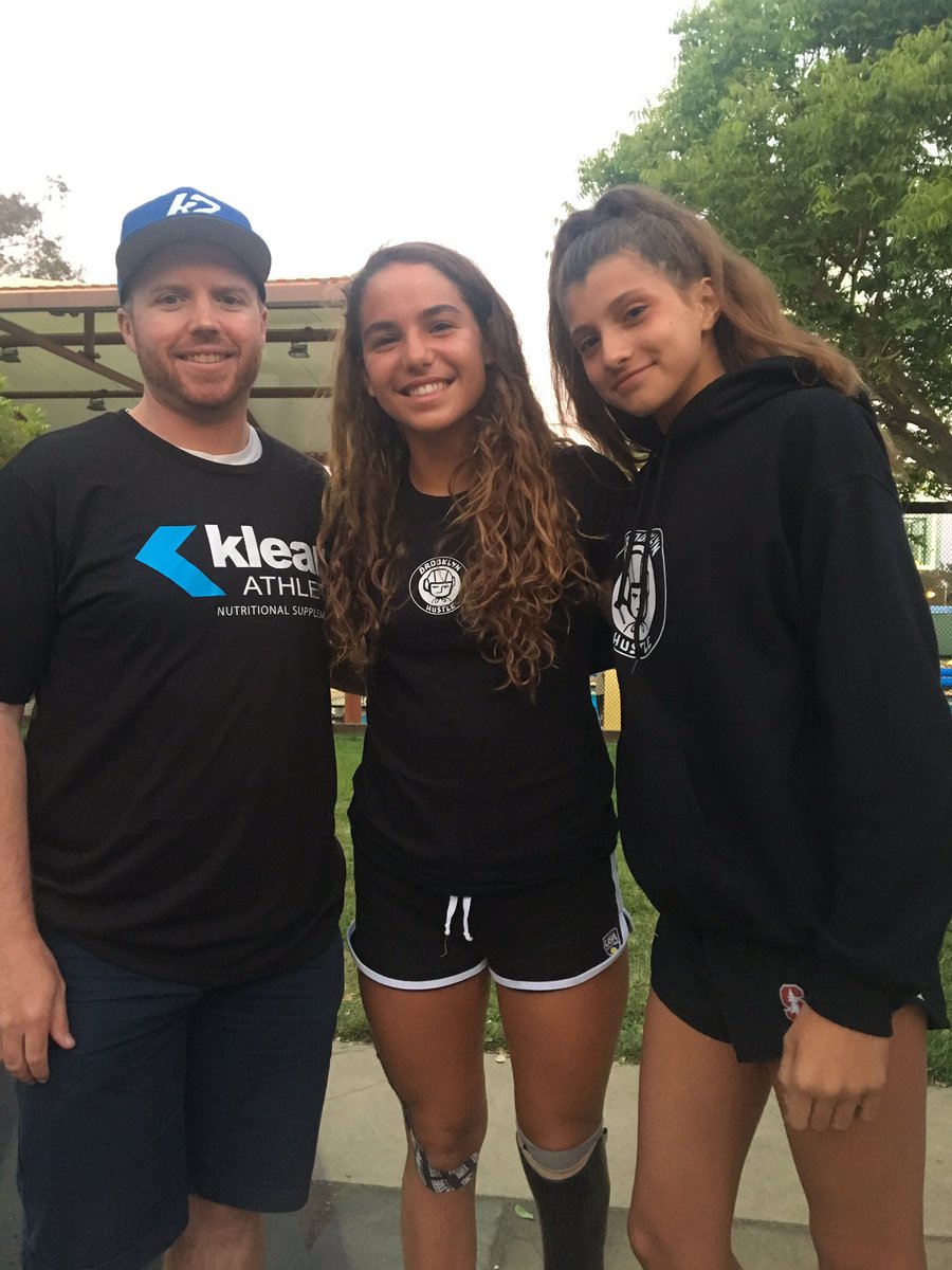 sydneyebarta's tweet photo. Thanks @GregMescall and @USAWP for featuring Brooklyn Hustle on #CounterAttack live! #JOs2018 https://t.co/6WT3tzlfKQ