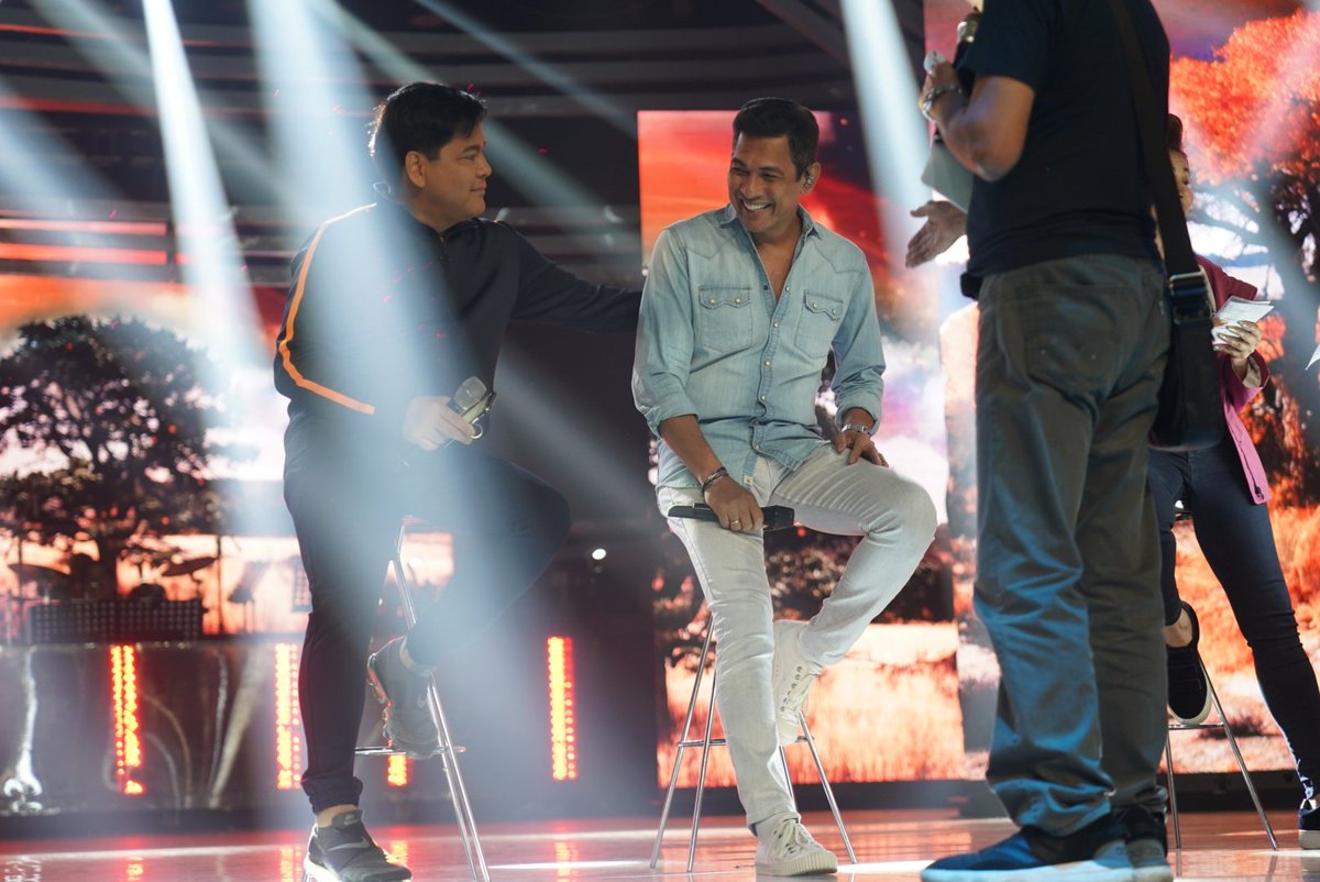 manila_genesis's tweet photo. He's back!! Tune in to ASAP in a bit!!!! #GaryVisBack #ASAPGV #GaryVWeekend https://t.co/ra1Y6NsM0I