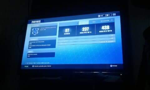 erikthewolf's tweet photo. @AzTTeKWolF @YouTube @AzTTeKWolF  estas son mis estadisticas en solo
/supongo que solo cuentan en solo por que los demas en duo o squad pueden ser noobs/
Ahi la ultima win con 16 kills esta no es agregada a las estadisticas por que la foto fue una hora antes https://t.co/amYl43XTCC