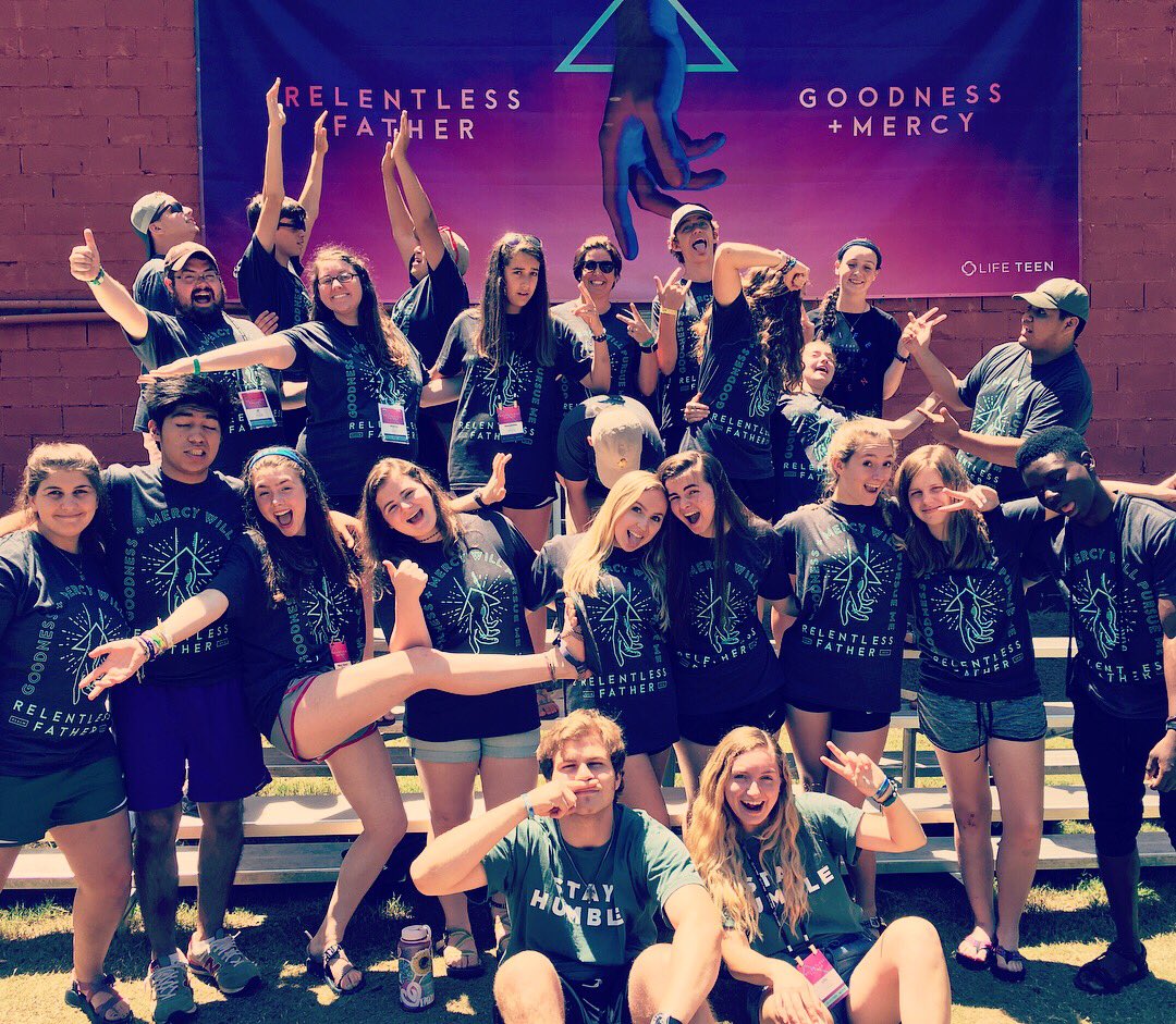 HolyFamLT's tweet photo. Happy Campers, Relentless love. God is good! Thankful for a powerful and challenging week of fun and worship, for camaraderie and growth as a family, and for the overwhelming, never ending, reckless love of God! #bestcampever #hiddenlake #hflt https://t.co/V94huUWEqV