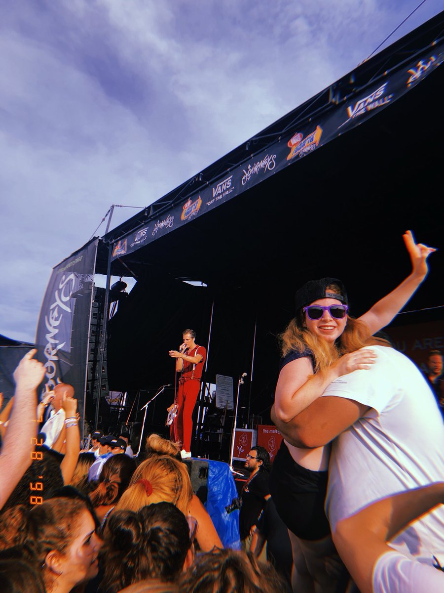 Twitter! Help me find this girl from @themaine ‘s set today. Don’t know how I did it but captured the sickest picture of her crowd surfing. #foreverwarped #themaine #wantaghwarped #8123