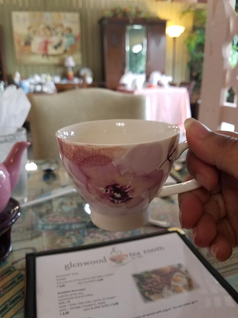 67tocoma's tweet photo. #tea #blackberry #shreveport #louisiana https://t.co/FYgIq0vi1q