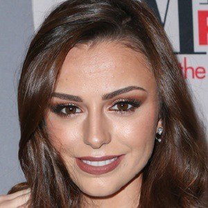 Celebrity Birthdays: English Pop Singer turns 25! \"HAPPY BIRTHDAY CHER LLOYD!\"      