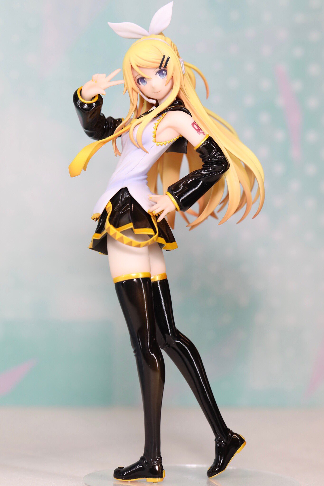 鏡音リン 大人ver. 1/8 フィギュア リンちゃんなう FREEing FREEing 鏡音