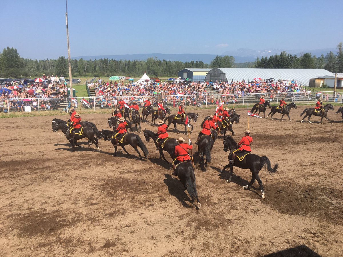 DonaldsonDoug's tweet photo. Amazing connection between rider and horse @RCMPMusicalRide in #Smithers today in plus 30 C! #bcpoli #rcmp https://t.co/GY6F5fyV7K