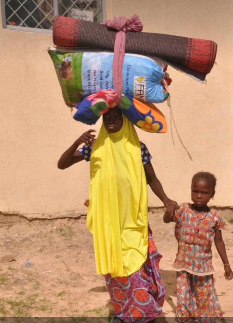 UbaidullahYaha4's tweet photo. The reported fresh attacks &amp; mass killings in Zamfara stands condemned 12,000 people displace @MBuhari @YariAbubakar @Sadiya_farouq @SPNigeria @NGRPresident @PoliceNG @DefenceInfoNG @NGRSenate @YakubDogara @bukolasaraki @SenMarafaKabir @BashirAhmaad @bashir_maru @HelpSaveZamfara https://t.co/KWVZ4Wp4eW