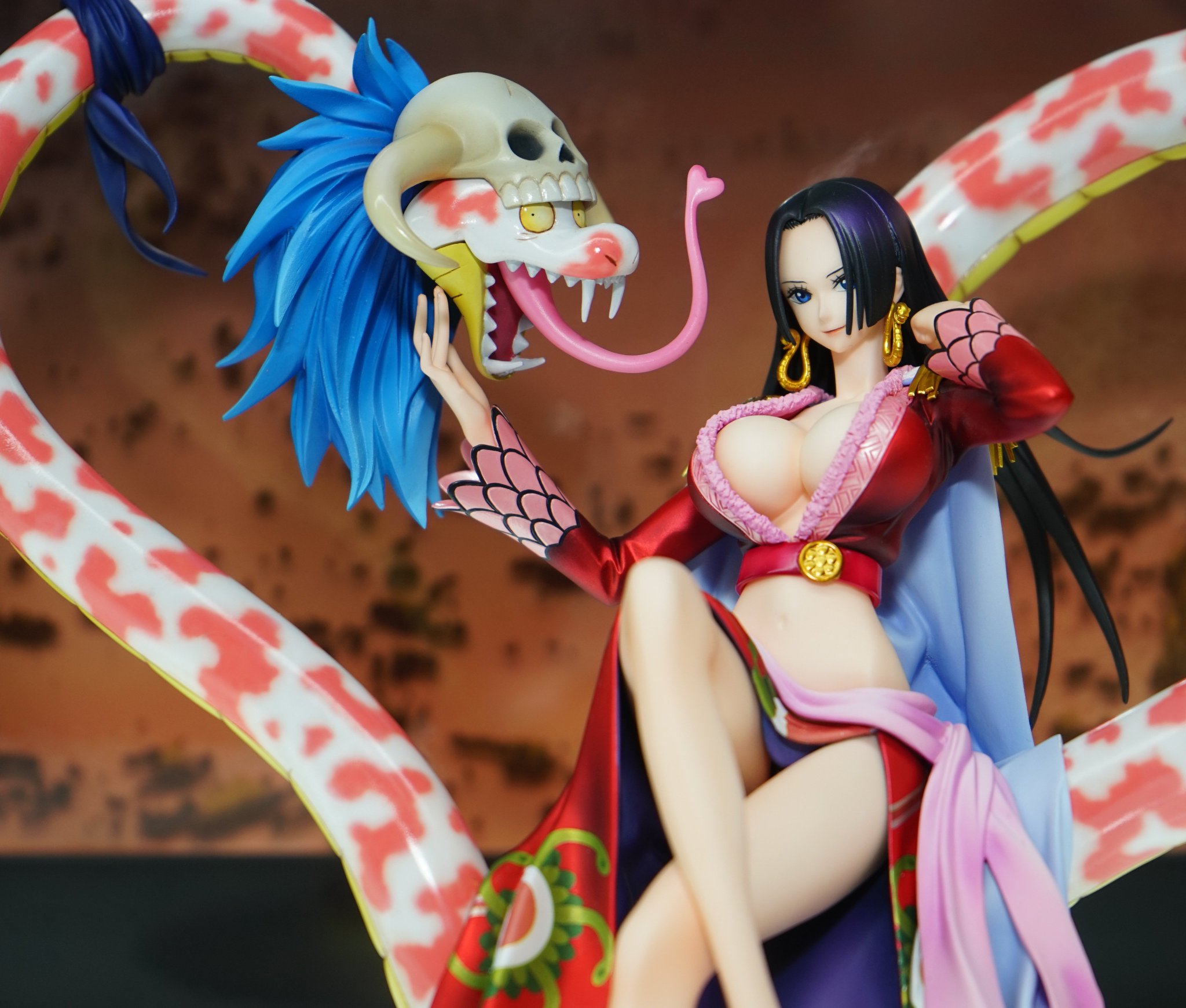 麦わら屋 ワンピースフィギュア グッズ No Twitter P O P Neo Maximum 海賊女帝 ボア ハンコック ワンピースフィギュアを投稿しよう