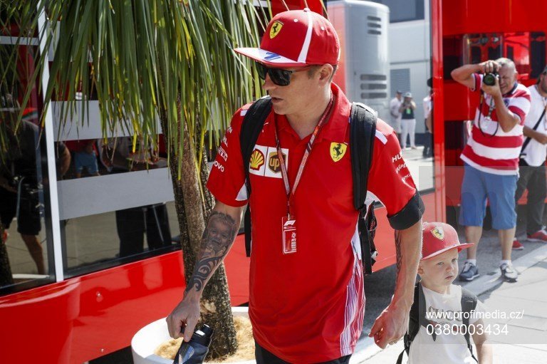 Kimi and Robin yesterday 😊