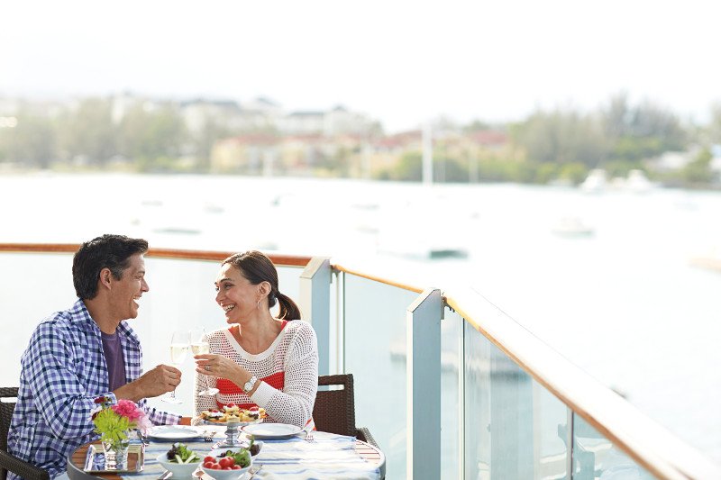 ¡Vive una Odisea Griega o un Romance Mediterráneo con <a href="/HALcruises/">Holland America Line</a> ! #cruceros bit.ly/2LBdP55