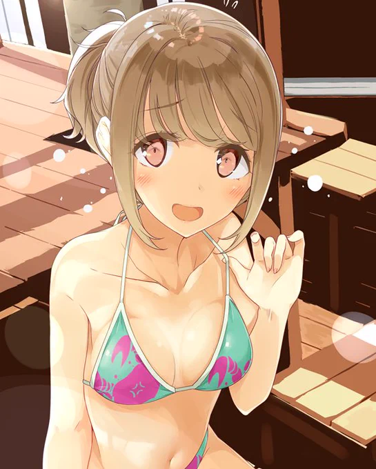 「まだ、似合ってますか?」 