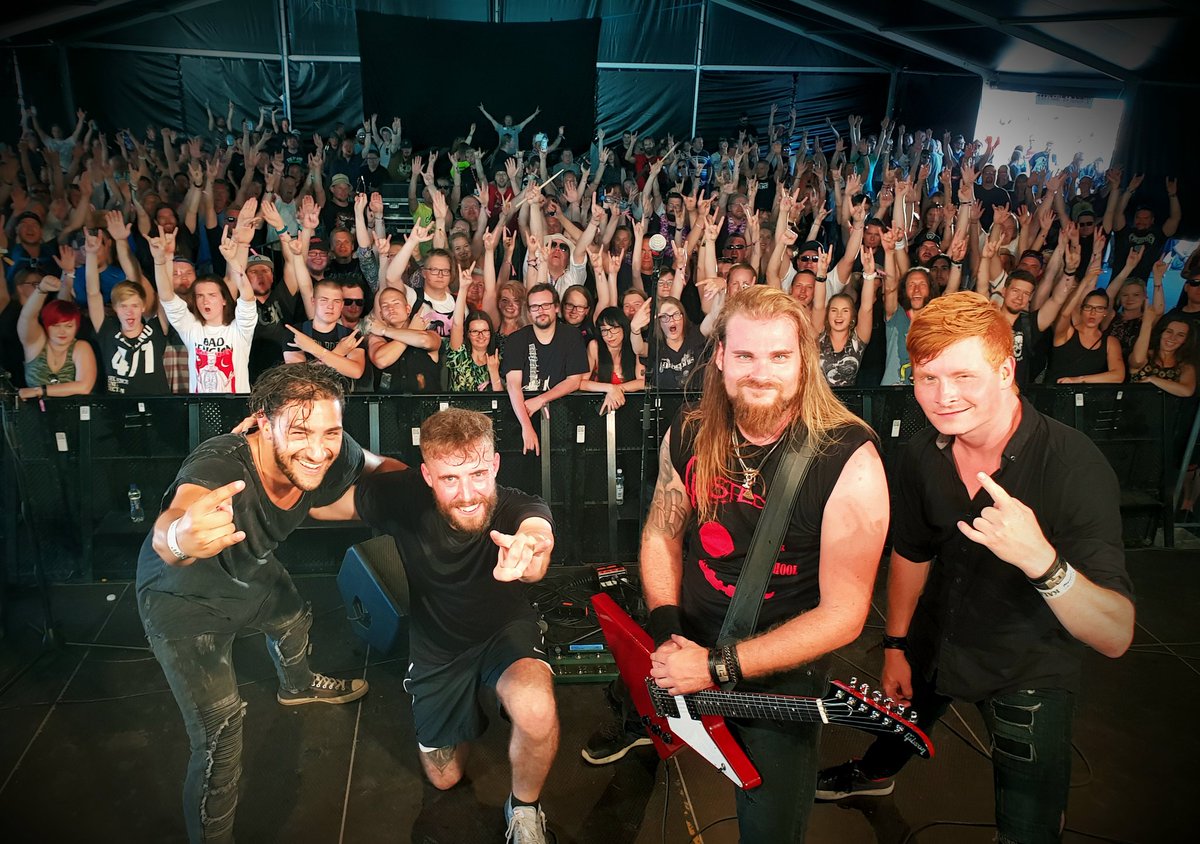 Thank you @Qstock for the amazing treatment, and for letting us come and play your incredible festival!! A big thanks also to the awesome crowd for being as epic as any band can ask for! #finland #heavymetal #music #defecto #NowPlaying #vikings