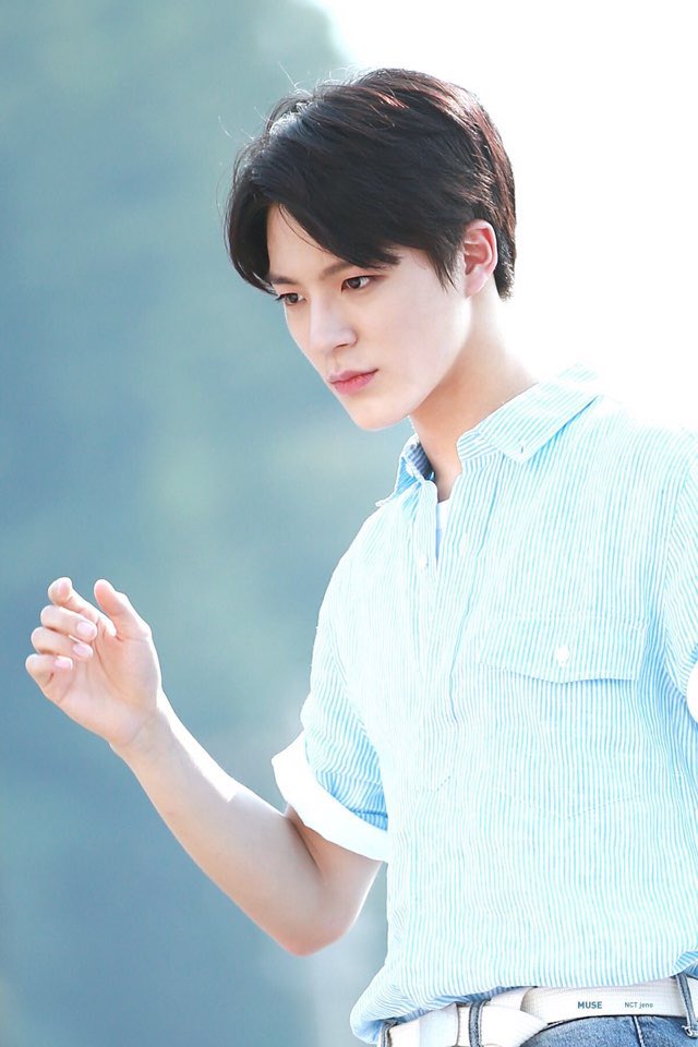 BLACKHAIR_GOOD's tweet photo. 16. NCT 제노 https://t.co/N8CyQZ1kJS