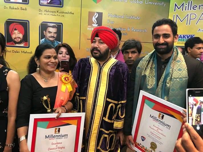 varunsingh1998's tweet photo. Congratulations Both You My Favourite "RAHUL KHANNA SIR" and one of most Beautiful Lady with A Tremendous Voice, 
"Dr. SANGEETA GAUR Ma'am"
   { Millennium Imapct Award 2018,
They Got The Award In, Excellence In Classical Singing &amp; Excellence In Theatre Education } https://t.co/LWzgOUxBP9