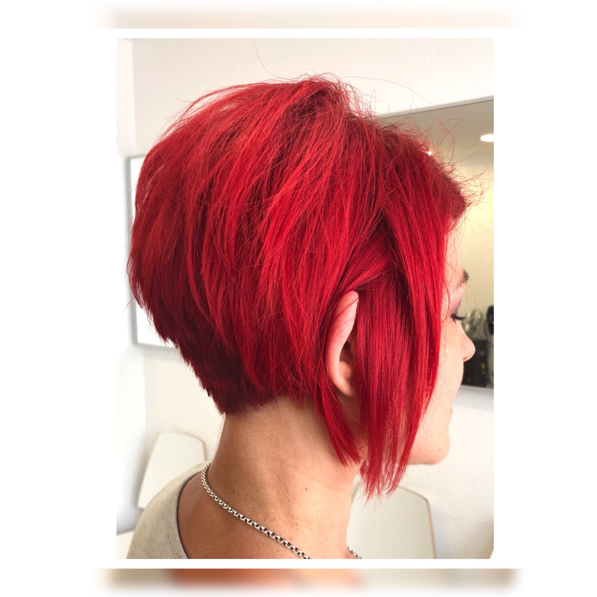 Andrew Smith salons on Twitter: "Stunning hair update created by Andrew at  Fareham 💕 . . . . . . . . #milkshakehairuk #wonderful_lifephbs  #goodsalonguide #bob #beautifulhair #beautifulhair #theperfectbob #redhair # firered #fireyred #vibranthair ...