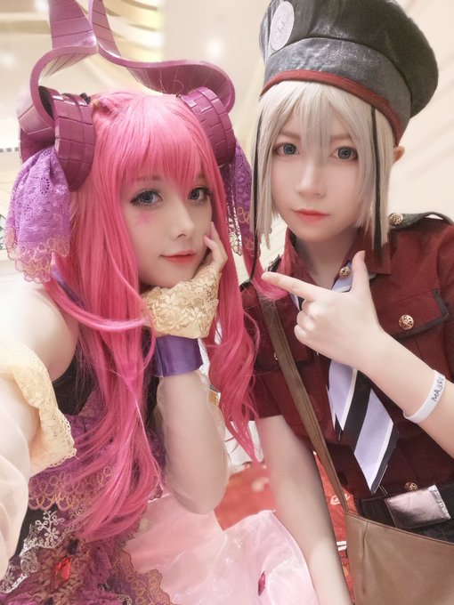 Twitterのコスプレ画像64