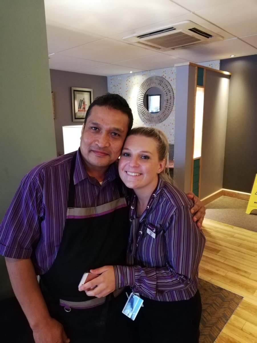 danielle osborne tweet media