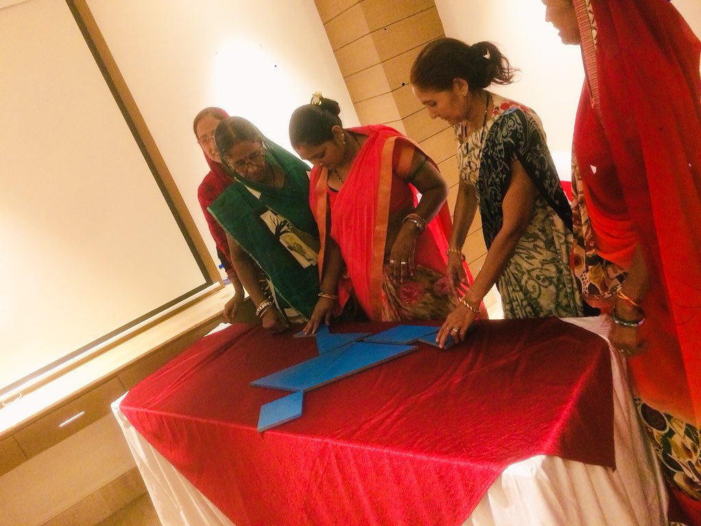 soniaghuman's tweet image. .@CSR_India #Tanagram ; Importance of Communication for effective implementation. #CommunicationExercise @HSSde #Jaipur #ClimateChange