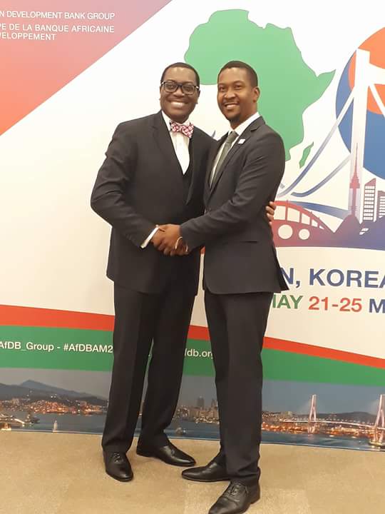 MutobaNgoma's tweet photo. Meeting @akin_adesina at the #AfDBam2018 was very inspirational and his vision of an industrialised #Africa very enlightening... https://t.co/hTFYqO7jIB