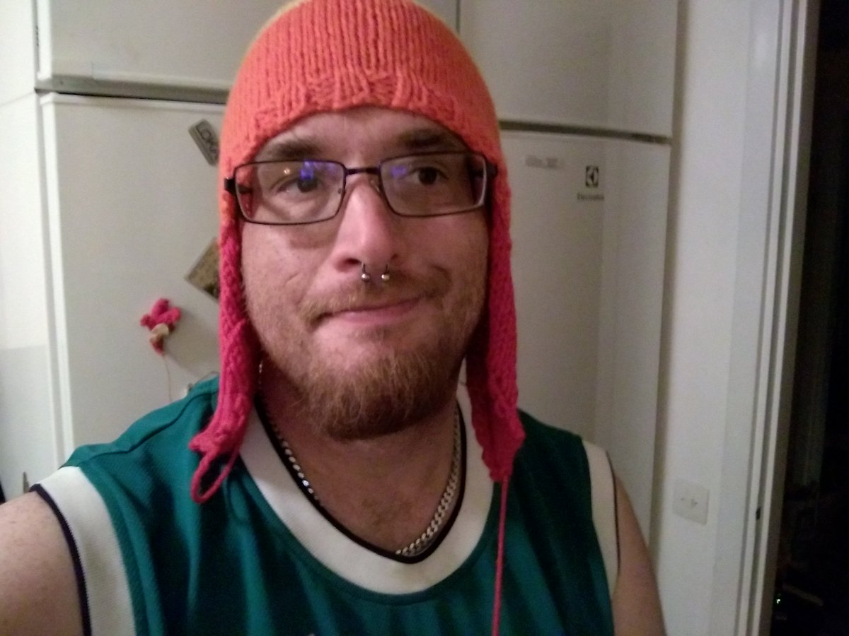 StelHest's tweet photo. #PrettyCunning #Jayne #JayneHat #Firefly #Serenity #CantStopTheSignal https://t.co/HAGl4A7ZPB