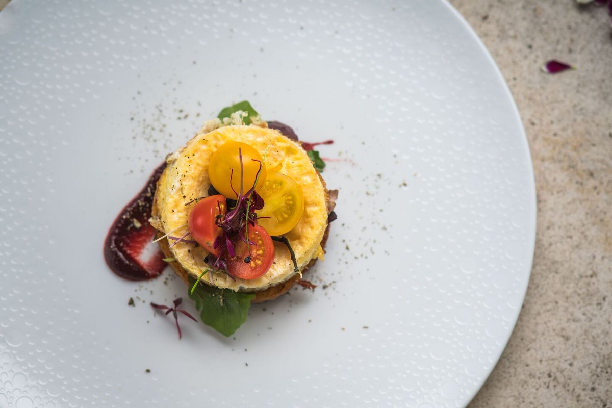 TheMintRoom's tweet photo. Our delicious Sunday Brunch at our Bath site starts from 11am and runs through to 3pm. Delicious, exciting and with an array of affordable, brunch style dishes, this is the kind of relaxing dining experience Sundays were made for!
#mrb #bath #brunch #sundaybrunch #bathdining https://t.co/sO1rqv8Nxt