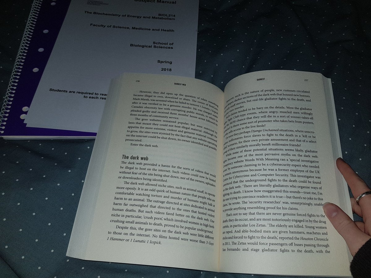 EliseWilk's tweet photo. I should definitely be doing uni work right now, but all I want to do is finish reading The Darkest Web by @EileenOrmsby 📖 https://t.co/pgos52XGzi