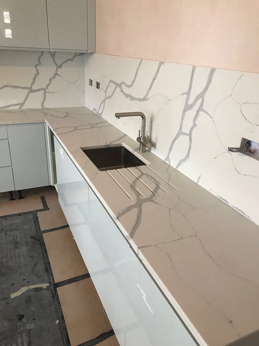 LeytonStone1's tweet photo. 30 mm quartz worktops Leyton stone #granite#quartz#worktops#essex 07793486142 https://t.co/elw2qkuY2N