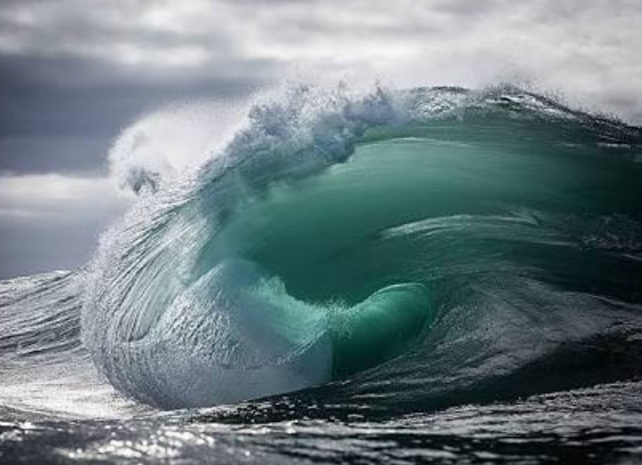 FounderRDF_SA's tweet photo. Never underestimate the power of water! Safe can become unsafe in a second. Swim at designated beaches with lifeguards on duty between the red and yellow flags.
#watersafety #Stopdrowning #StrongerTogether #preventingaleadingkiller #savinglives #keepkidssafe #RDFSA https://t.co/eNjeLZJxEe