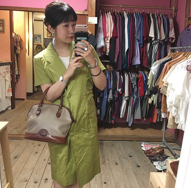 spia_s___ae's tweet photo. new ♥️
あしたは、ワンピースが
入荷致します ♡♡♡
一つ一つサイズ感、
シルエット 綺麗なもの
厳選しております！！
是非店頭でごらんください。
.
SALE 8/3 まで
まだまだ開催しております🐆
.
.
#spia #中崎町 #古着屋 https://t.co/TddVFl3tv6
