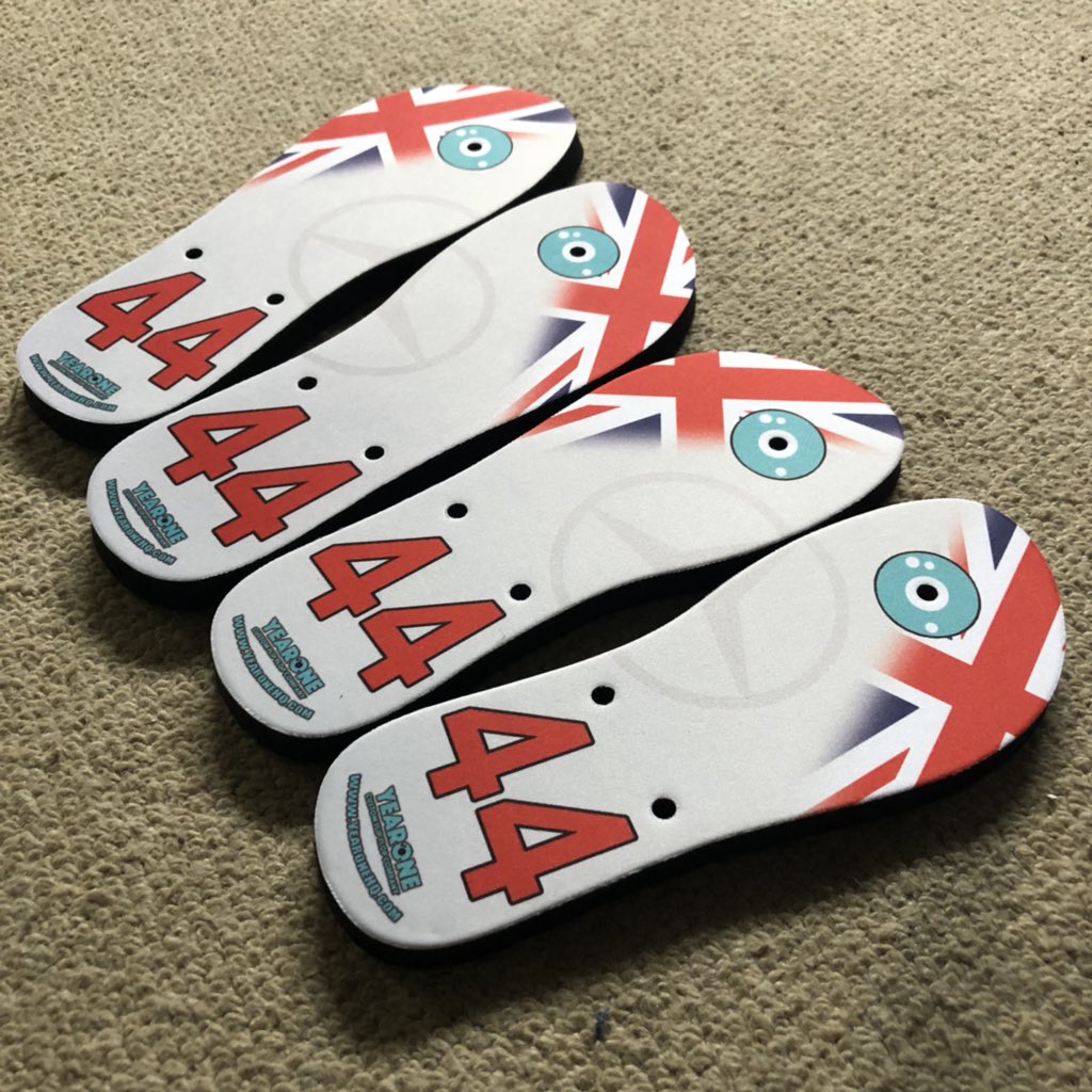 YearoneHQ's tweet photo. #haloflipflops 🇦🇺 #Australia #DR3 #Thongs 🇳🇱 #Holland #MV33 #Dutch #SpecialEdition #lh44 #worldwidedelivery🌎 #flipflops #customflipflops #F1 https://t.co/0iNf37lkbP
