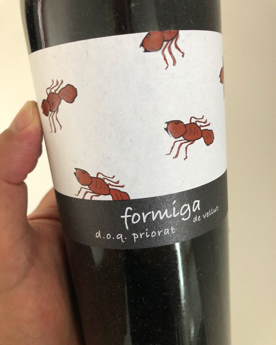 sanchomichell's tweet photo. El vino que nos acompañará en la comida de hoy #formigadevellut #priorat #prioratwine  #dopriorat #labodegadesancho https://t.co/LhHCYt0d8o