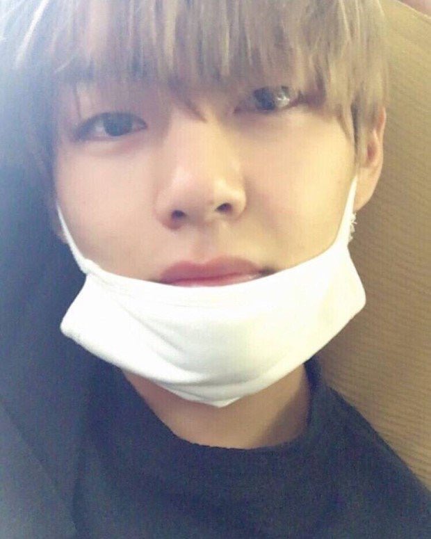 BTS__boyfriends's tweet photo. 태형이는 진짜 눈도 이쁘고 코도 이쁘고 입도 이쁘고 진짜 너무 이뻐💜 https://t.co/SVmXyPAwmo
