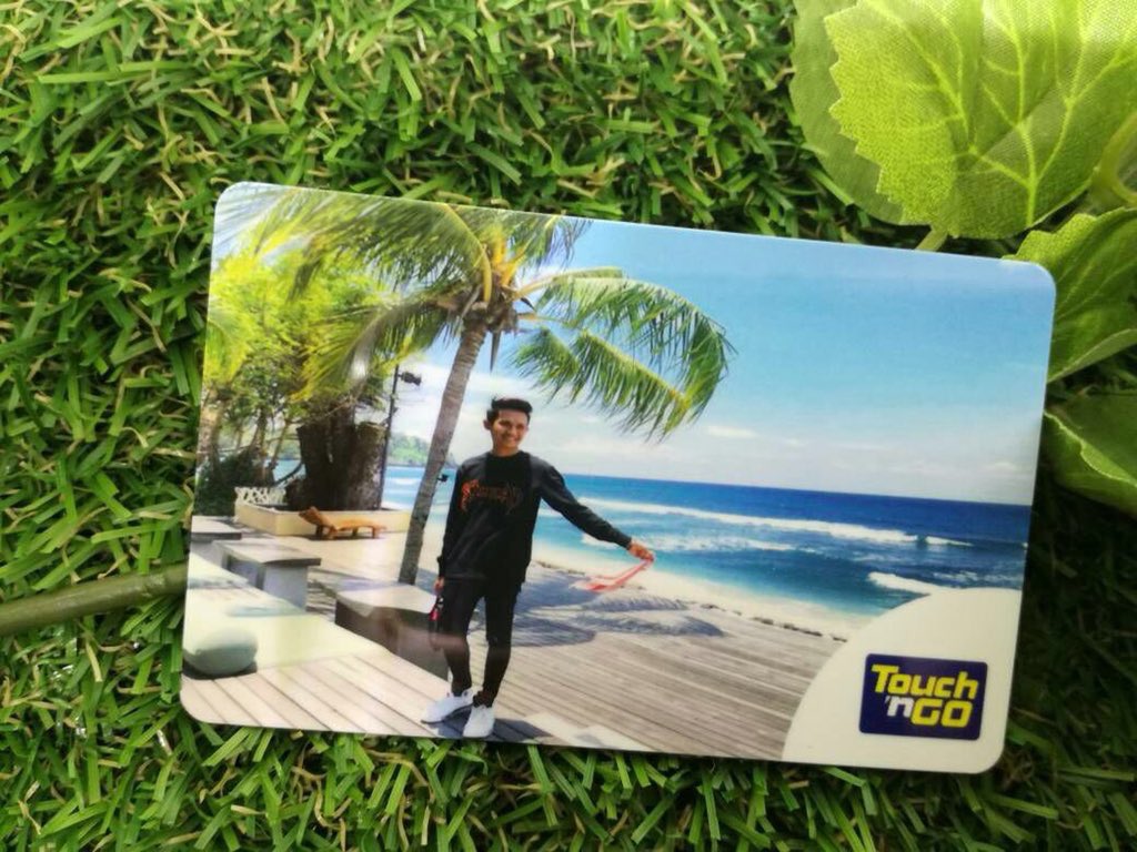 dodolism_'s tweet photo. Design your own card touch n go
.
💯 original card touch n go
🔥 lebih 1000 unit di jual 
📇 kualiti gambar terbaikk 👍🏻 print atas kad bukan sticker yg dilekatkan atas kad 
.
📌 your own scenery, your own style
📷 : https://t.co/LPCKcNrf34
📞 : https://t.co/MLZM3sknMr https://t.co/34lPX4W8Yn