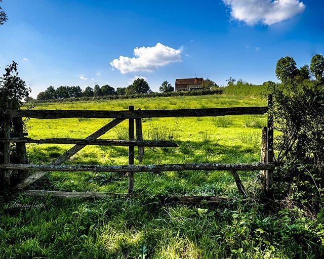 altrisy8's tweet photo. أرياف #فرنسا
#freanch country .
.
.
.
.#اجازة #إجازة #رحلة #طلعة #سفرة #دبي #امريكا #ماليزيا #تصويري #الصيف #سفر #سياحة #سياحي #الربيع #الصيف #سفرة #سفره #رحله #سياحه #متحف #حديقة #مجمع #مول #فلة #لندن #تصوير #طبيعة #travel https://t.co/xlZuXJ1MXg https://t.co/9yYp54PPRg
