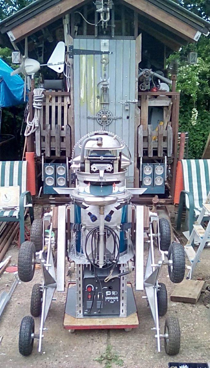 drummajorrobot's tweet image. BERNIE one of our welding robots , in for his upgrade package ... Umm , where&apos;s my upgrade package ...