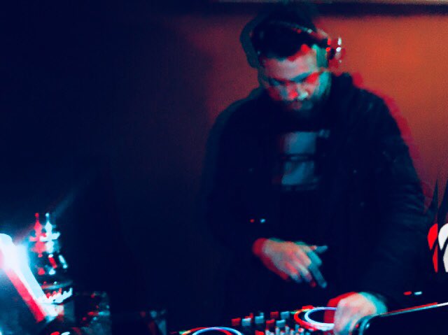 German_Dollar's tweet photo. Boulevard was a jump last night!⚡️🔊🔥 thanks to everyone that came through & big up to all the DJs for bringing their A Game! 🙌 The 2nd episode of Head Space VS Electric Therapy coming soon...Powered by @TheRealYaronaFM
#edm #hiphop #jungleterror #moombaton #trap #dubstep https://t.co/AuAv7Lfp9l