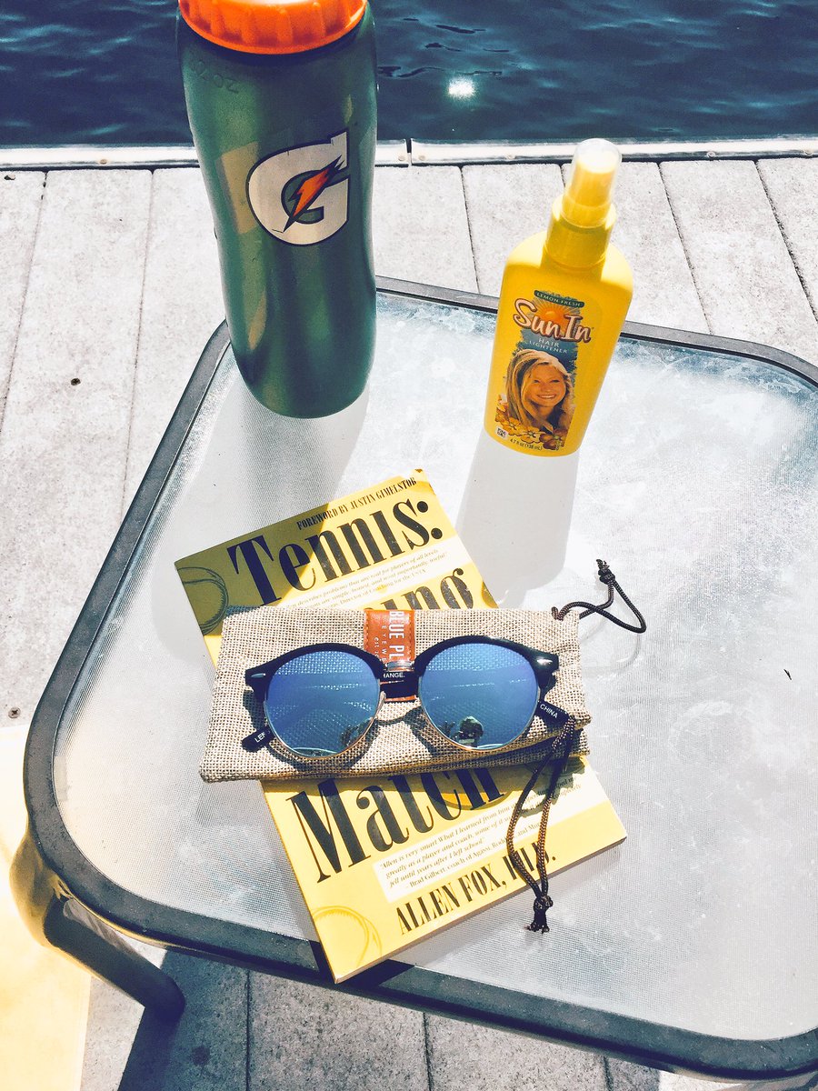 BeccaRichison's tweet image. The necessities for summer (minus sunscreen). Check out @blueplanetsight for some cool shades & use code “Becca20” for a percentage off 🤑 (Link in bio)
#VisualizeChange #BluePlanetEyewear #TheBluePlanetLife