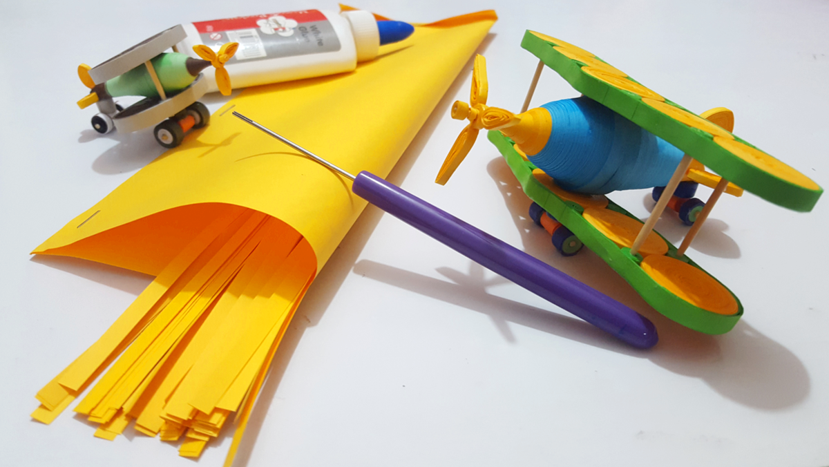 thmquilling's tweet photo. Follow this tutorial to make this awesome Fokker plane from paper https://t.co/xrQZgKwFED #quilling #paperquilling #paperplane #quillingplane https://t.co/XSHYKw3kHH