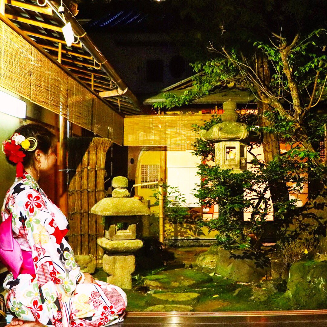 1085mana's tweet photo. 祇園祭 n hang out wiz my bros🌈🌚🌝.
残り少ない日本での時間。
大切な人と時間を過ごして刻み込んでる毎日。
いつまでも愛することに貪欲でいたい。
自分から無償の愛を注げる人でいたい。
The most terrible poverty is loneliness, and the feeling of being unloved. https://t.co/GkZj0nzUF5