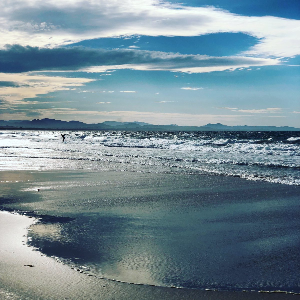 Dreaming of a peaceful place... 😉

📷: @may_the_ek_byron_bay

<a href="/dateatradieapp/">DateATradieApp</a>
#dateatradieapp #dateatradie #thebachelorau #tradieundies #tradieunderwear #tradieworkwear
#tradies #tradielove #singleladies #singlemen #surfing #dating #travel #love #romance #romanticescape