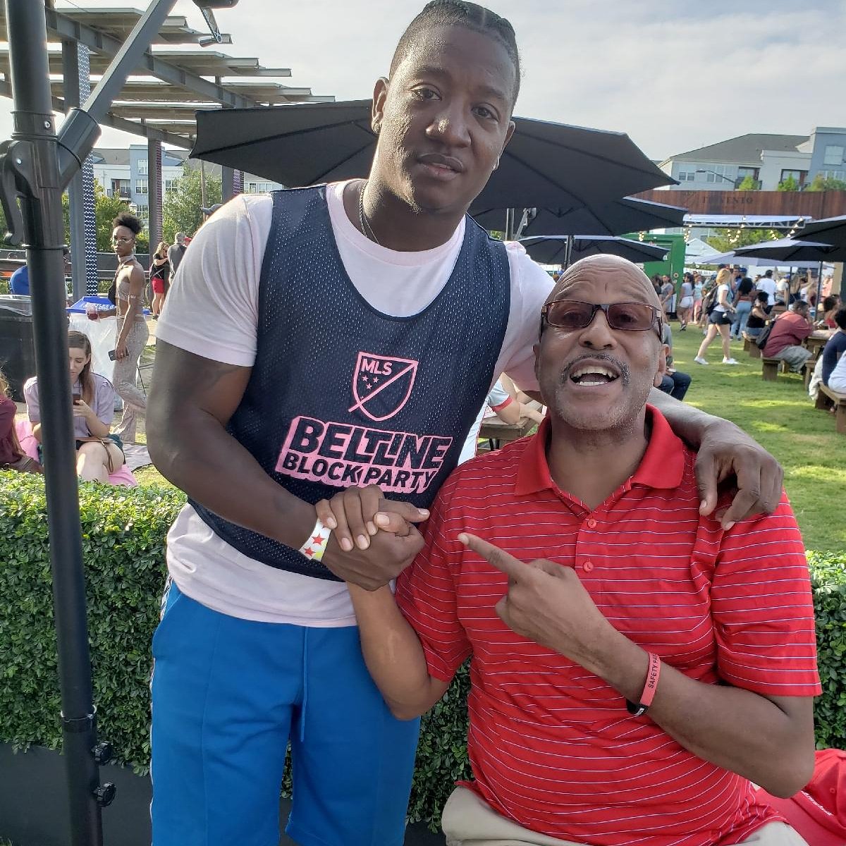 BlackLatinoCoun's tweet photo. Diversity,Inclusion,Sustainability &amp; Hip Hop @atlbeltline @mlsallstars @ashanti @kwanzahall @lovelessjohnson @Jairohgarcia @greenguymedia @VibeMagazine @blackvoices @GreenCS @GreenLawGA @GreenLatinos @rmgecocom @LatinMarketing #Artofnetworking #MasterClass9/29 RitzCarlton https://t.co/xx2v2kpi2D