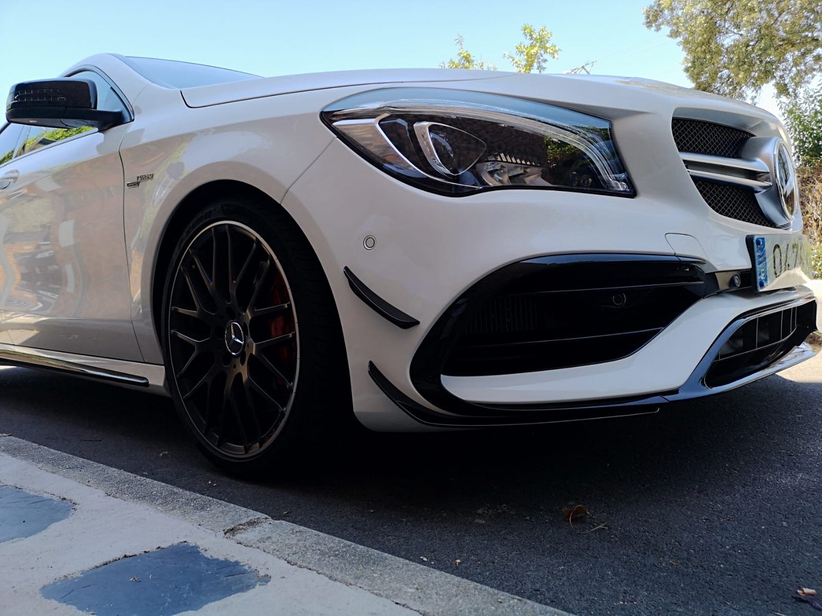 CARandGAS's tweet photo. ¿Ya estamos de comparativa... Cuál os gusta más? #45AMG CLA o #43AMG Clase E https://t.co/sCNaF7Ow7I
